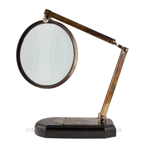 Magnifying Glass a Large (200 mm)