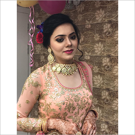 Bridal Makeup Artist Service in Gobindpuri Road, Yamunanagar - Head Parlour Bridal Makeup Artist Service in Gobindpuri Road, Yamunanagar - Head Parlour
