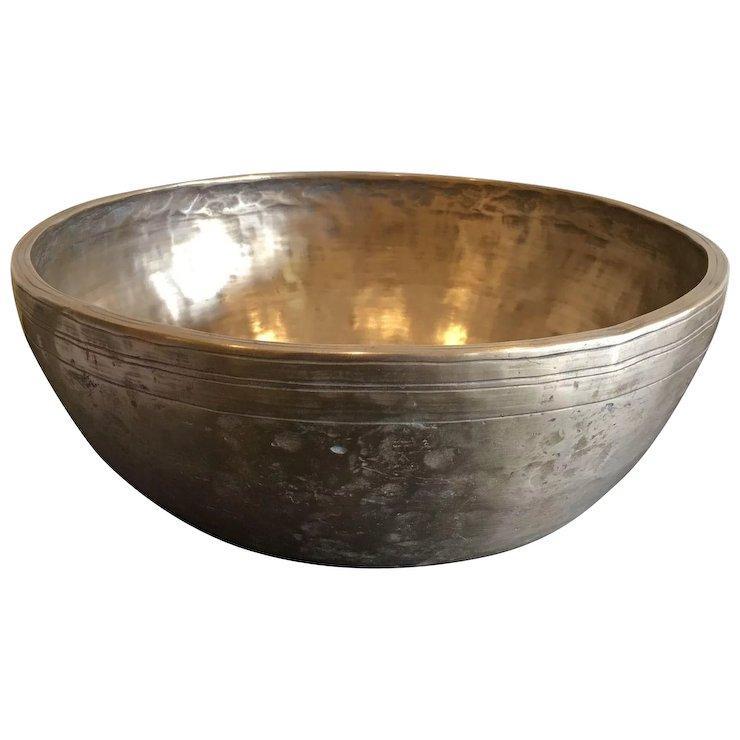 Gongs Tibetan Singing Bowl- Large