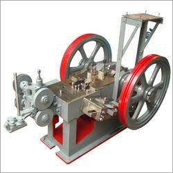 Red Cold Forge Header Machine