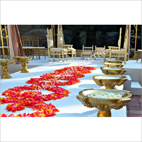 Golden Decorative Wedding Flower Urlis