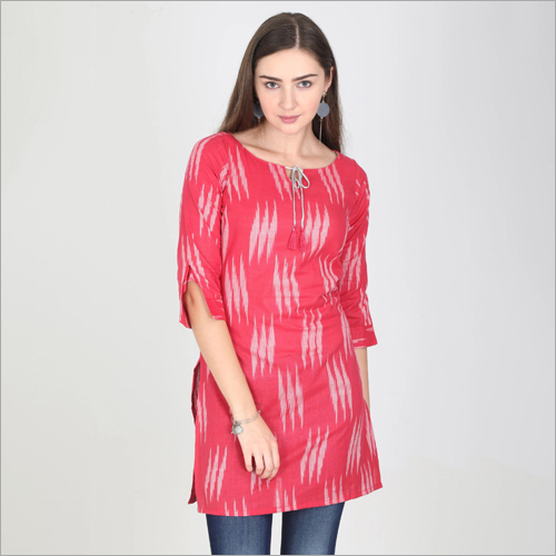 Available In Multicolored Ladies Ikkat Printed Short Kurti