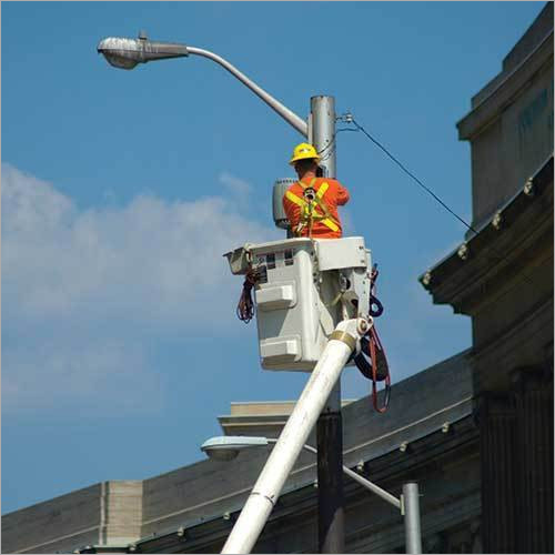 Solar Street Light Installation Service