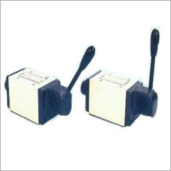 Hand Lever Operated Directional Valve Power: Hydraulic