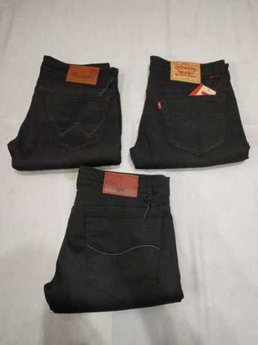 Black basic jeans