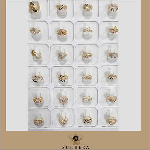 Ladies Modern Gold Ring Gender: Women'S