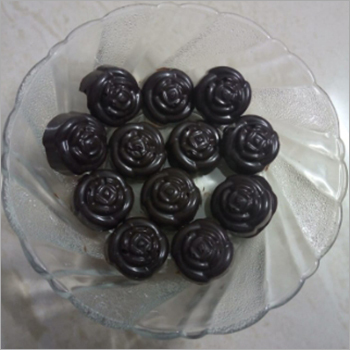 Crushed Almond Chikki Chocolate Bite - Solid Dark Brown Chocolate with Almonds & Creamy Milk | 3-Month Shelf Life, Perfect for Gifting on Special Occasions