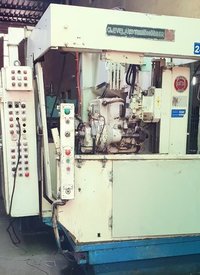 RH8 Gear Hobbing Machine