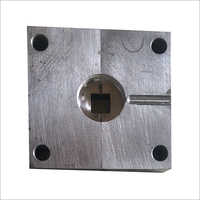 Plastic Injection Moulding Application: Automobile