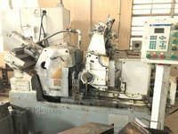Cincinnati Center-less Grinding Machine