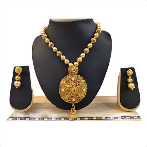 Lightweight Artificial Necklace Set - Elegant Design In Various Colors | Perfect For Parties, Weddings, Anniversaries, And Engagements