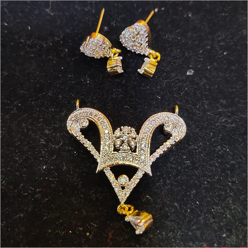 Mangalsutra Stone Pendant Earring Set Gender: Women
