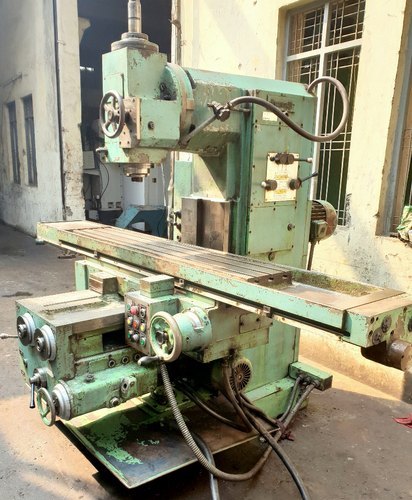 HMT MILLING MACHINE