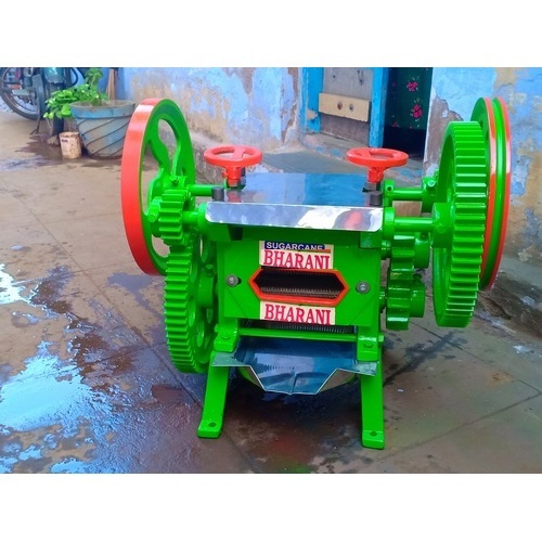 Manual Sugarcane Machine - Color: Green