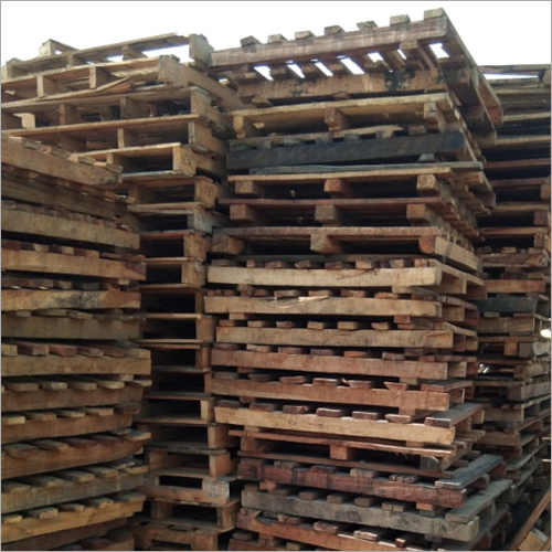 Wooden Pallets Scrap - Industrial Grade 3+ Feet Length Rigid Thickness | Brown Color 99% Purity Used Condition Quality Assured