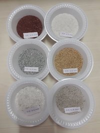Natural Stone Dust / Marble Chips 1 Mm For Wall Textur Palster / Textur Paint Application Used Grit - Density: 2.7 Gram Per Cubic Centimeter(g/cm3)