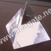 Crystal Pyramid Grade: Aaa