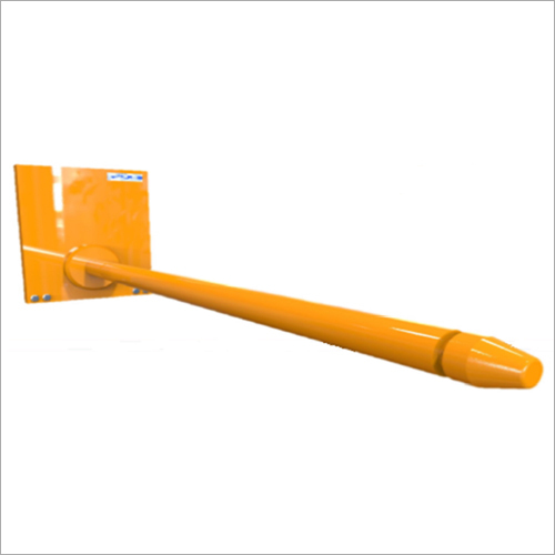 Carriage Mounted Ram Attachment Application: Hydraulic Clamps