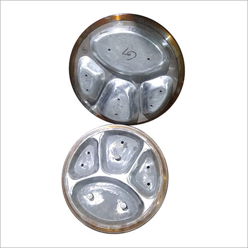 Silver 4 Compartment Disposable Paper Plate Die