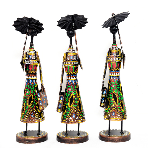 Home Decorative Iron Painted 3 Set Of Umbrella Lady Statue