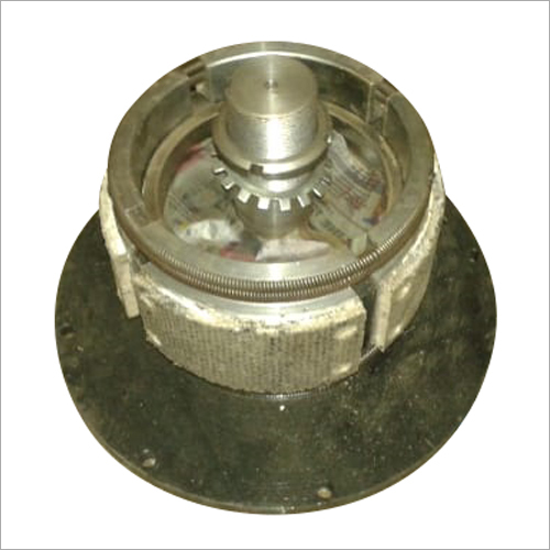 Industrial Centrifugal Clutch By UDAY ENGINEERS