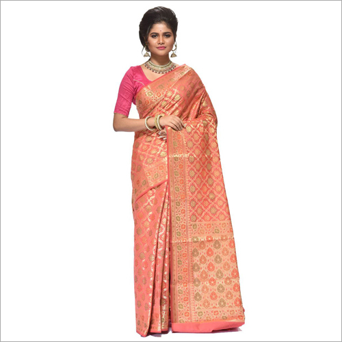 Available In Different Colors Ladies Traditional Buti Saree