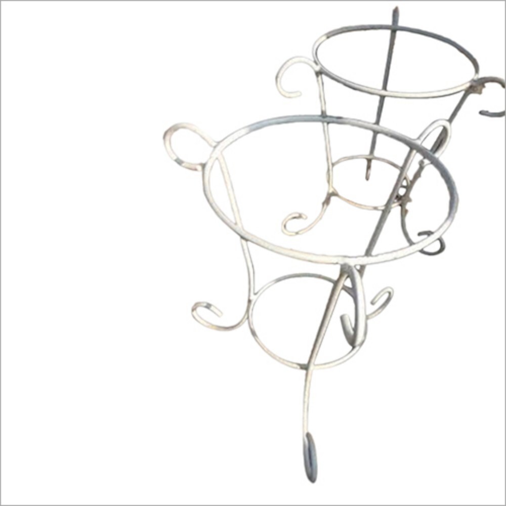 Iron Garden Pot Stand - Feature: Easy To Clean