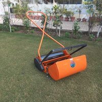 Perfecta Roller Type Lawn Mower Size: 12"