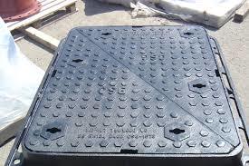 Ductile Iron Double Triangular Manhole Cover