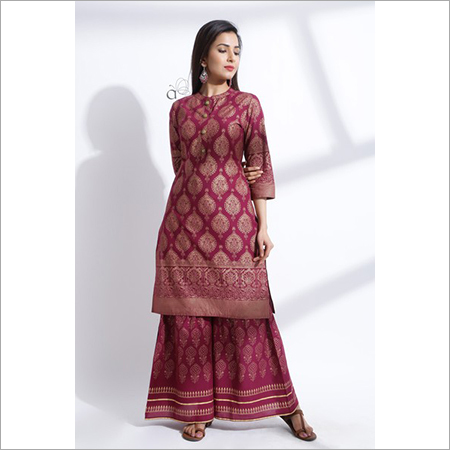 ladies banarasi suit