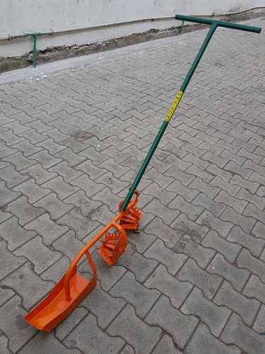 Cono Weeder