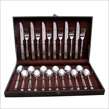 Silver Shapes Feast Cutlery Set 24 Pcs With Box