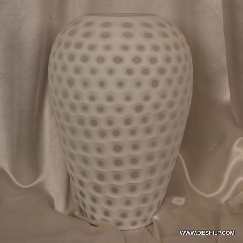 White Color Glass Flower Vase Bottom Diameter: 20 Centimeter (Cm)