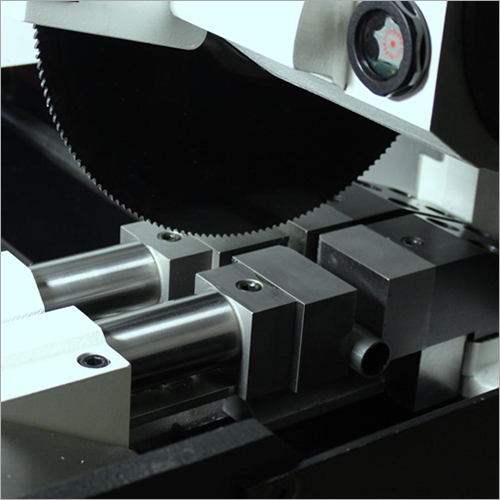 White Single Cut Circular Saw Machine