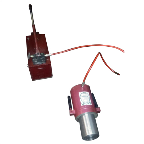 Hydraulic Vertical And Horizontal Operating Hydraulic Jack Application: Lifting