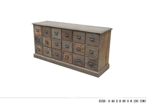 18 DRAWER CHEST