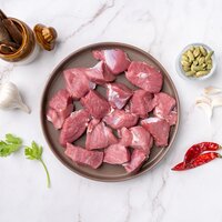Premium Mutton Curry Cut - Skinless, Hotel & Restaurant Usage | Ideal For Culinary Creations, Precision Cutting For Authentic Flavors
