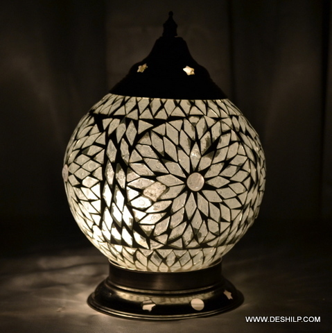 Black & White Mosaic Table Lamp