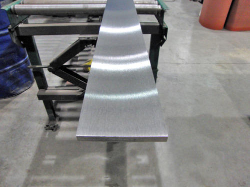 Rectangular Stainless Steel Flat - Ss 202 Sheet, Brushed Finish Thickness In Centimeters | Durable And Corrosion-resistant Design