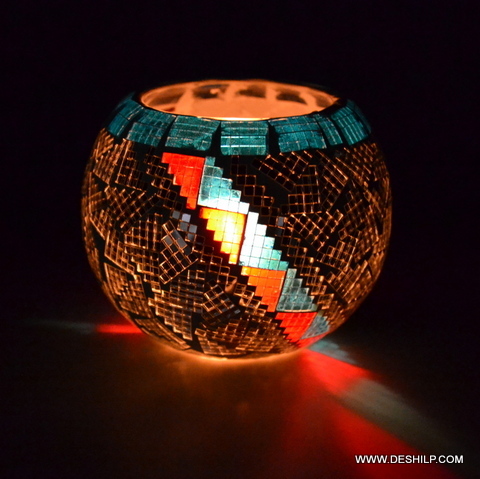 Round Glass Candle Holder With Mosaic Finish for decoration
