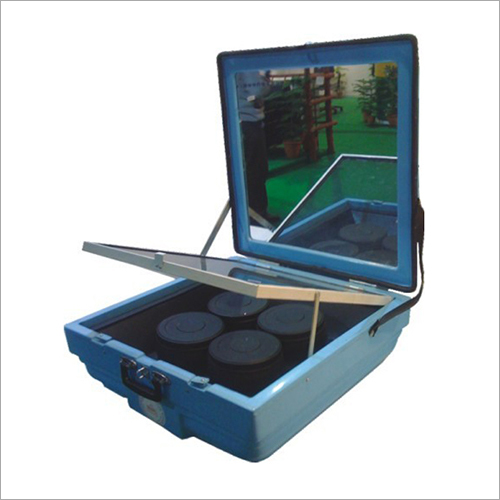 Blue Solar Cooker Box Type