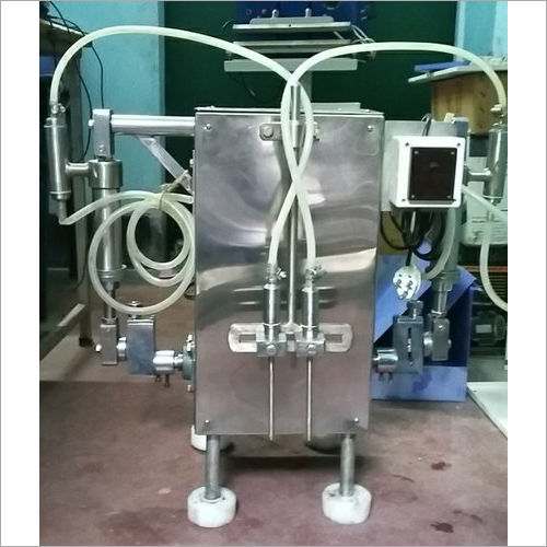 Automatic Volumetric Liquid Filling Machine