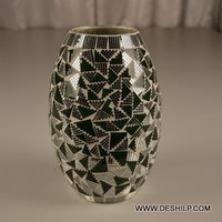 Glass Mosaic Vase Bottom Diameter: 2-3 Inch (in)
