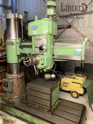 MAS Radial Drilling Machine