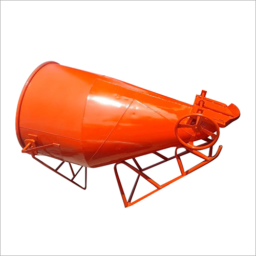 Banana Concrete Bucket Capacity: 1000 Kg/Hr