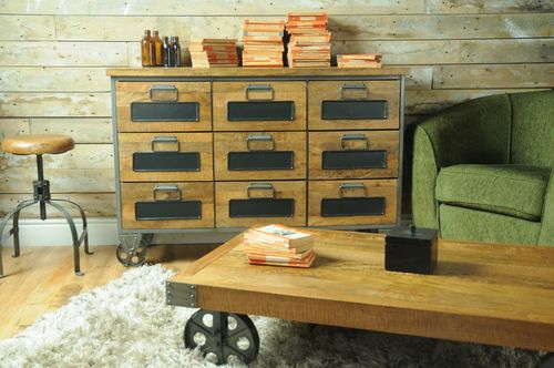 Handmade Chestof Drawer With 9 Draw And Wheels