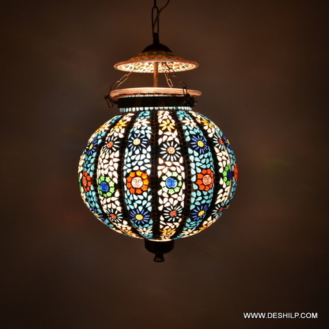 MosaElegance Wall Charm