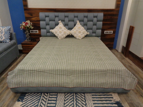 100% Cotton Kantha Bed Cover Fruit Design