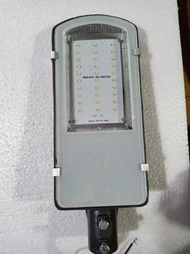 12W Solar LED Street Light