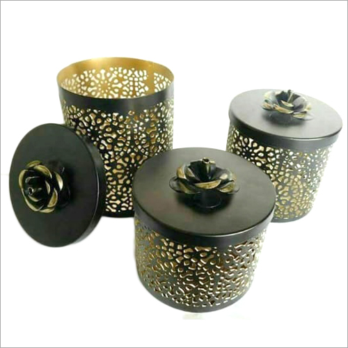 Available In Different Color Metal Decorative Jar